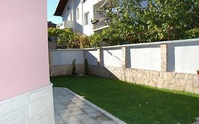 Rozovata Kashta