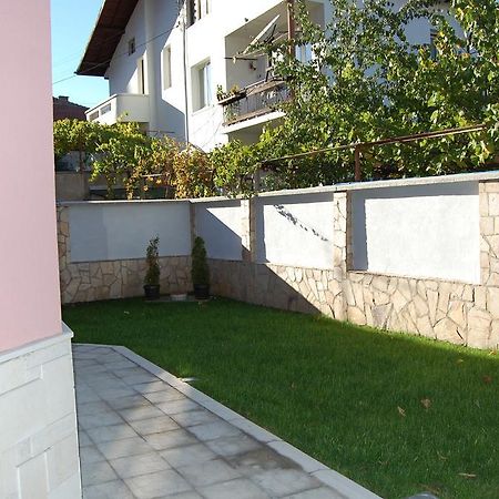 Rozovata Kashta Hotel Кюстендил Екстериор снимка